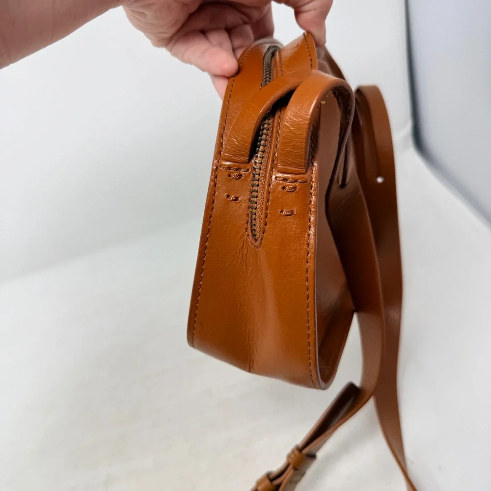 Madewell Crossbody Bag Brown Small Pebbled Leather Minimalist Everyday Timeless